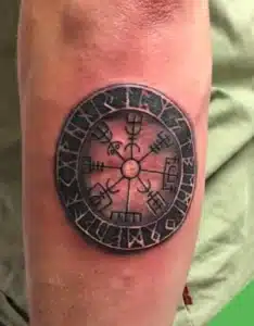 vikinger wickinger kompas tattoo mykola benztown tattoo ink station stuttgart 0711tattoo tattoos (4)